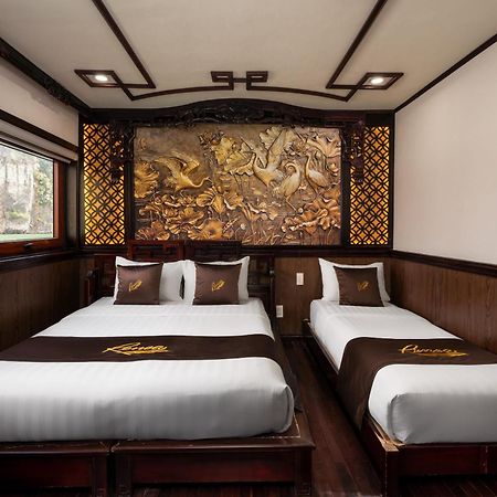 Renea Cruises Halong Hotel Ха Лонг Екстериор снимка