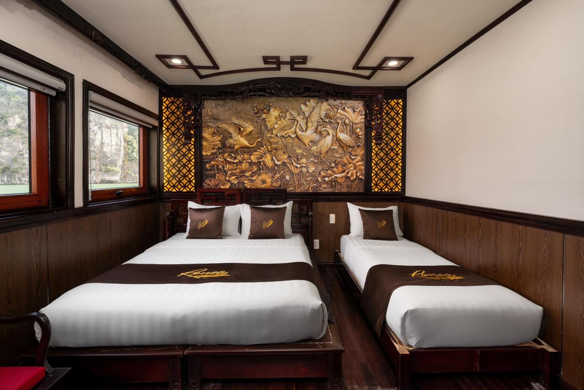 Renea Cruises Halong Hotel Ха Лонг Екстериор снимка