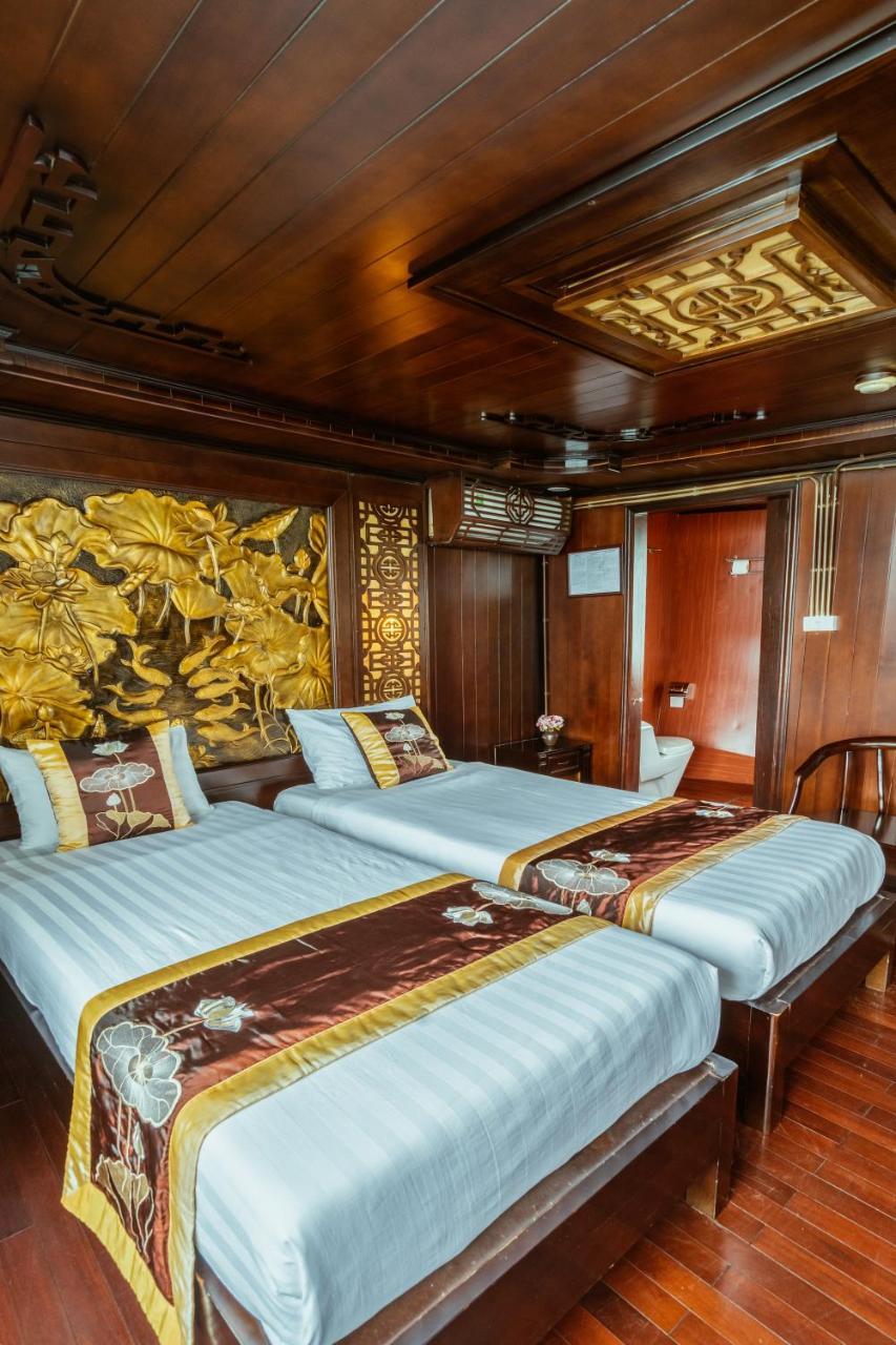 Renea Cruises Halong Hotel Ха Лонг Екстериор снимка