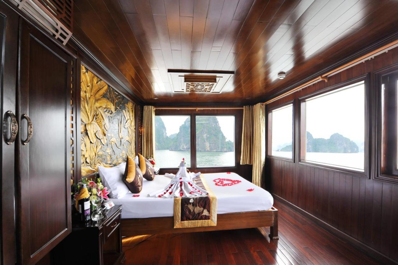 Renea Cruises Halong Hotel Ха Лонг Екстериор снимка