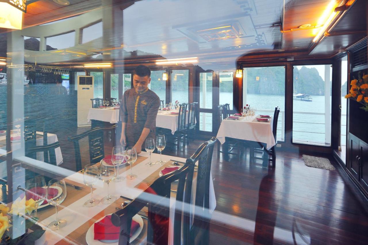 Renea Cruises Halong Hotel Ха Лонг Екстериор снимка